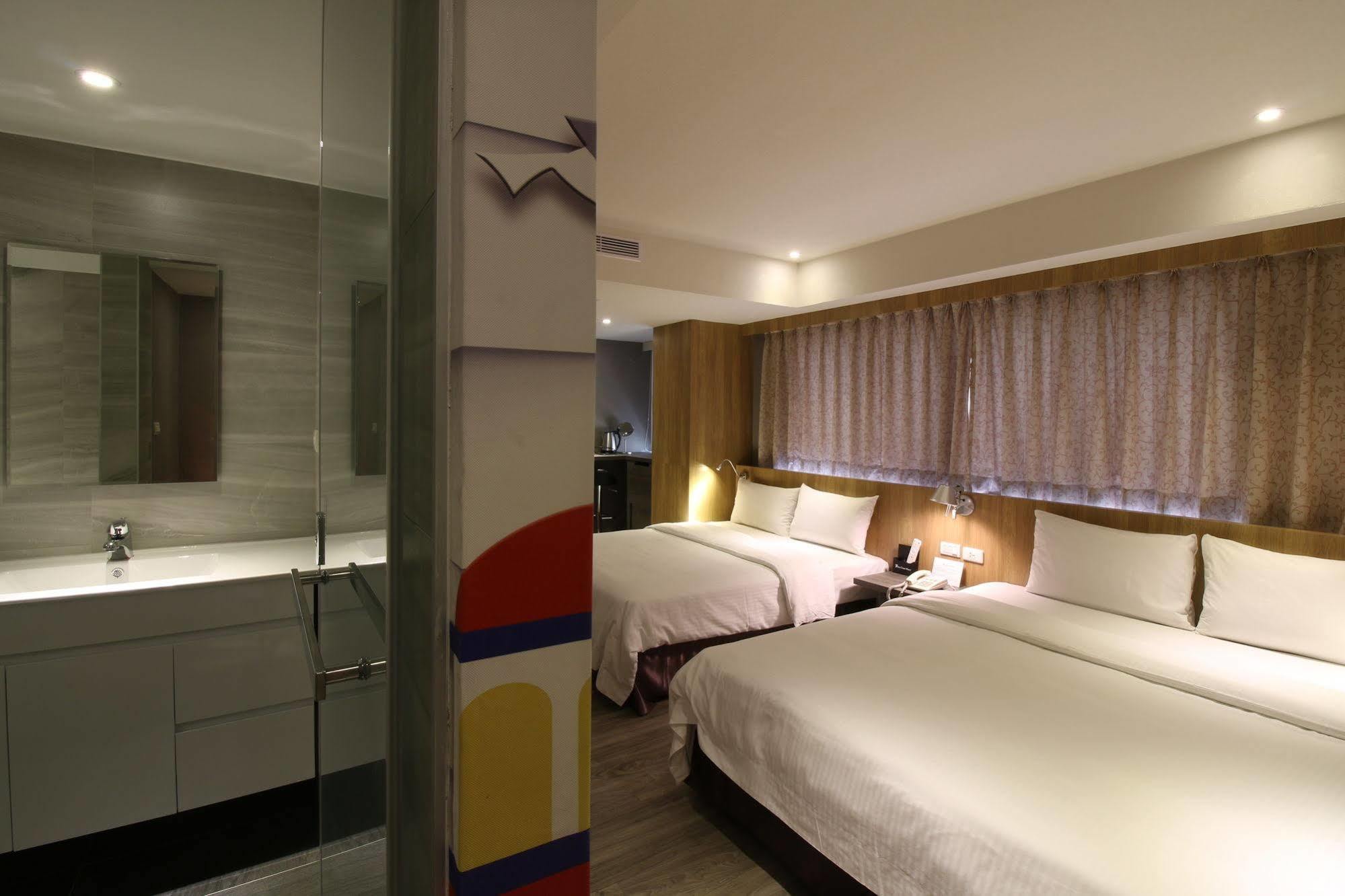 Blue Coast Hotel Kaohsiung Dış mekan fotoğraf