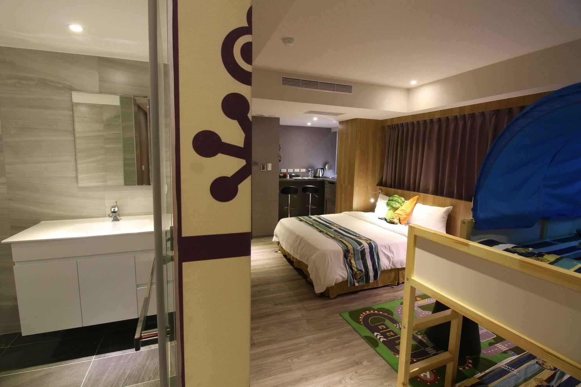 Blue Coast Hotel Kaohsiung Dış mekan fotoğraf