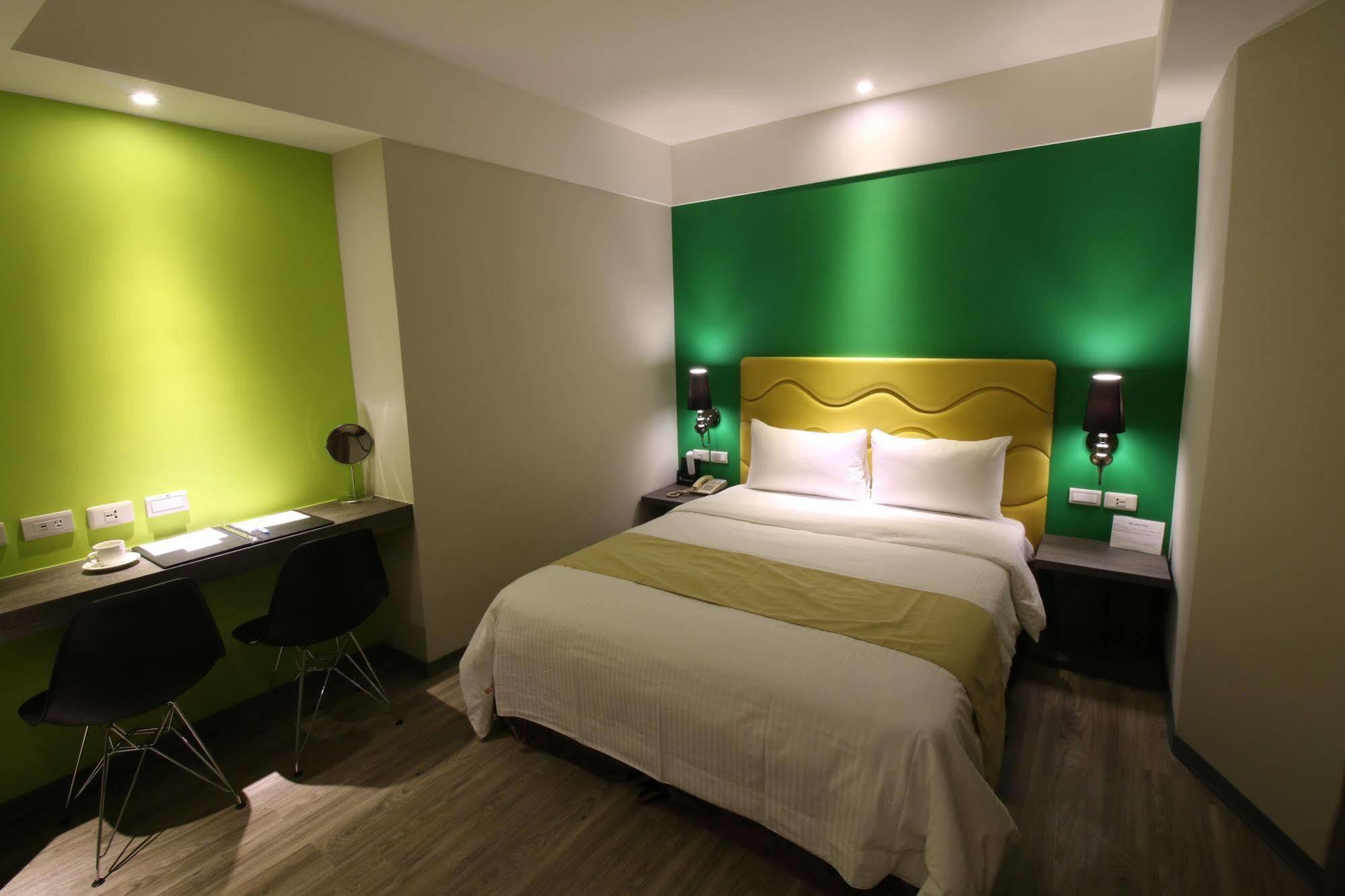 Blue Coast Hotel Kaohsiung Dış mekan fotoğraf